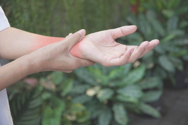 10 Kebiasaan Sehat agar Tangan Bebas dari Cedera dan Nyeri