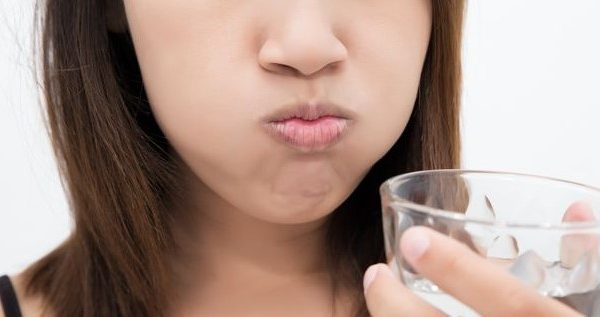 10 Cara Alami Mengatasi Rahang Kaku atau Terkunci