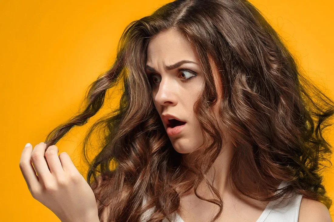 10 Kebiasaan Buruk yang Bikin Rambut Rusak, Hindari Sekarang