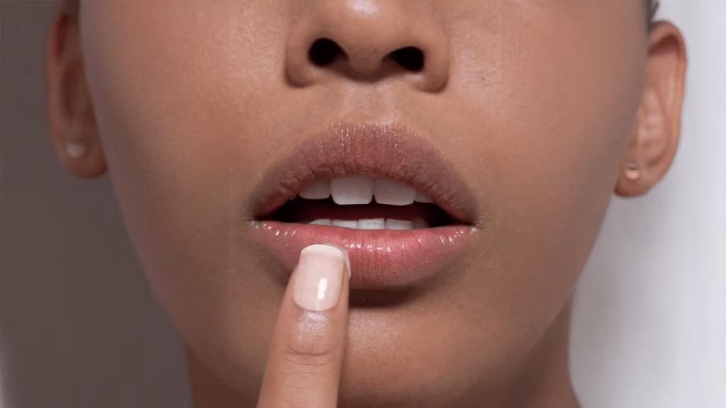 7 Langkah Mudah Mencegah Bibir Hitam